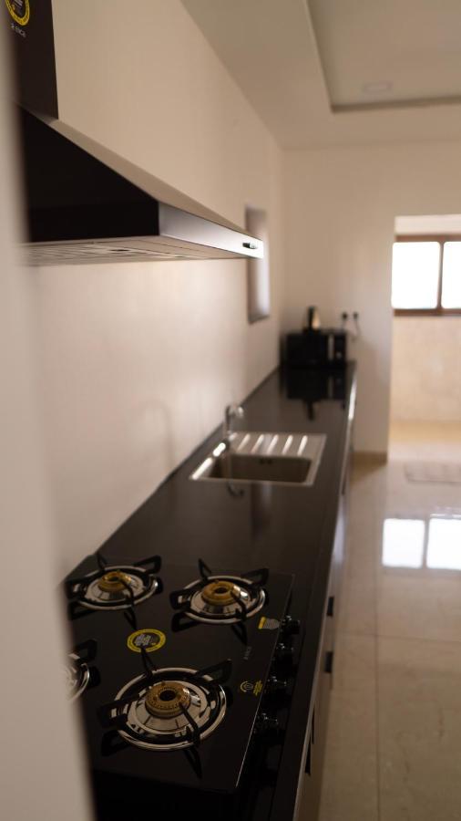 Bridge Service Apartment Hyderabad Eksteriør bilde
